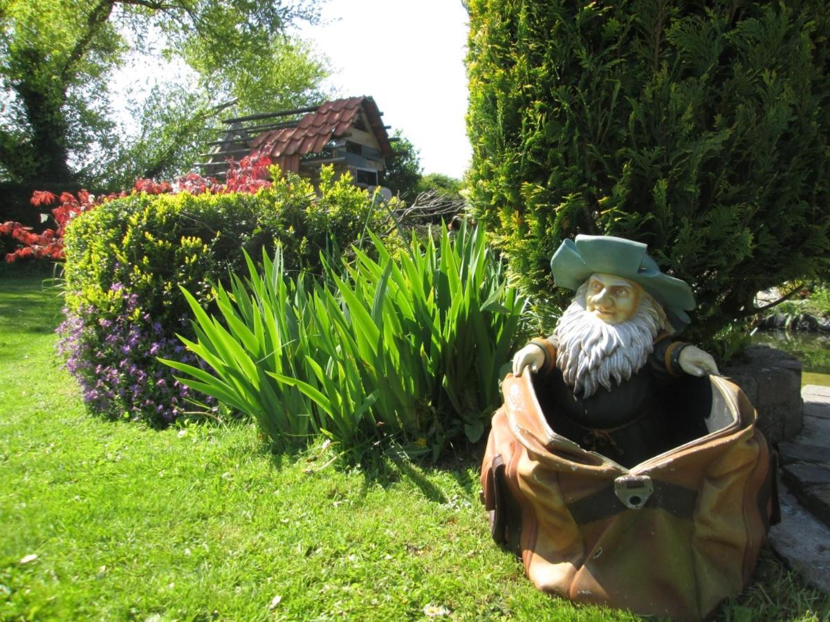 B&B Elbahof, Goed En Goedkoop! Hem Exteriér fotografie